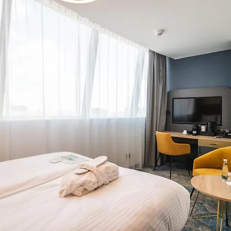 Ξενοδοχείο Focus Premium 4*